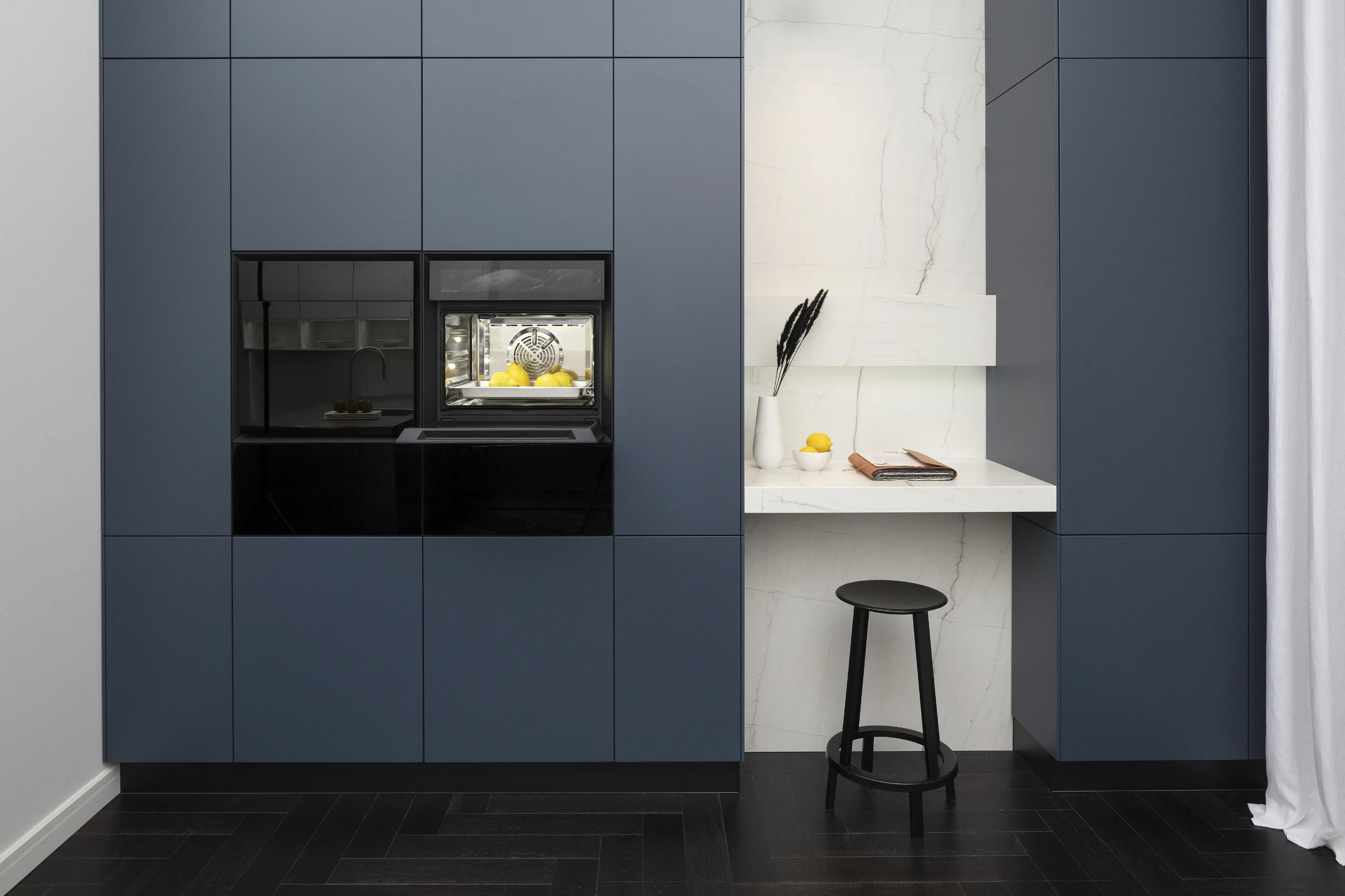 2023_Haecker_Metallic-Einbaugeraete_Nische_Arbeitsplatz_017_066